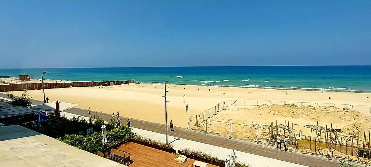 מלון דירות על הים בת ים 39 ภายนอก รูปภาพ