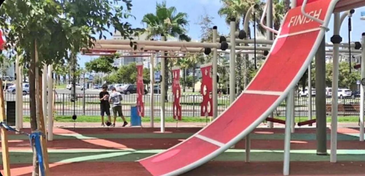מלון דירות על הים בת ים 39 ภายนอก รูปภาพ